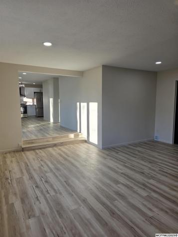 3 3rd Street Ventura IA 50428