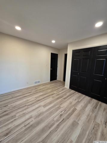 3 3rd Street Ventura IA 50428