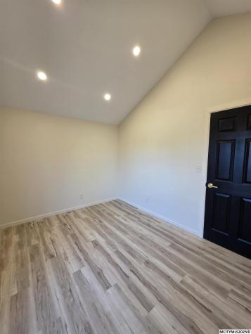 3 3rd Street Ventura IA 50428