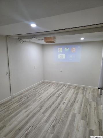 3 3rd Street Ventura IA 50428