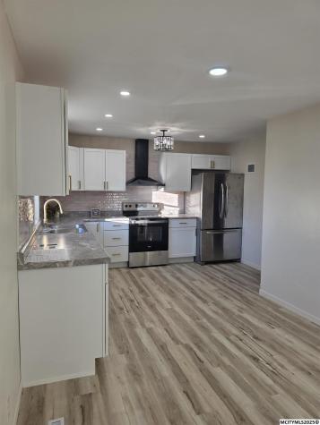 3 3rd Street Ventura IA 50428