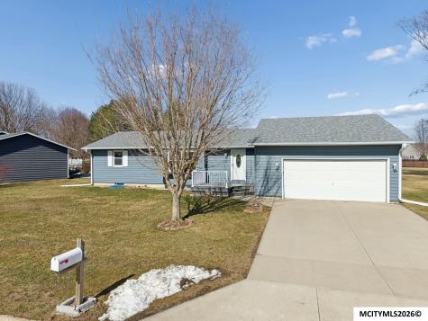 20 Charlestown Square Mason City IA 50401