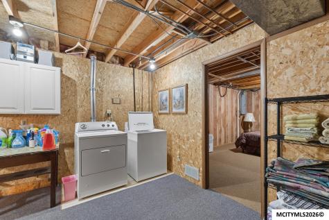 20 Charlestown Square Mason City IA 50401