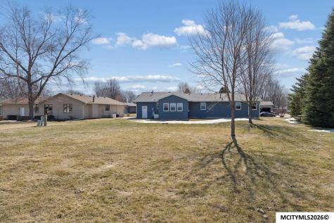 20 Charlestown Square Mason City IA 50401