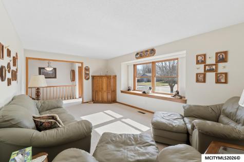 20 Charlestown Square Mason City IA 50401
