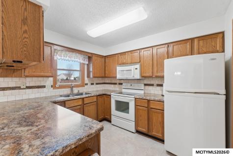 20 Charlestown Square Mason City IA 50401