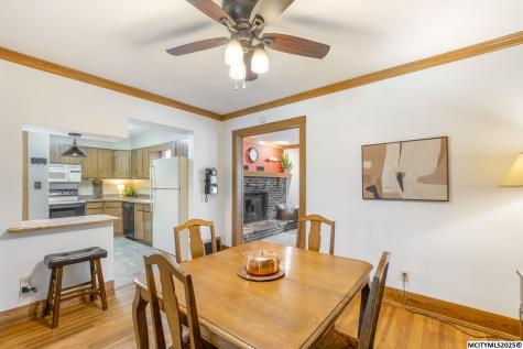 29 S Vermont Mason City IA 50401