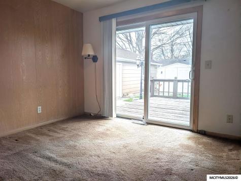 77 Mission Drive Mason City IA 50401