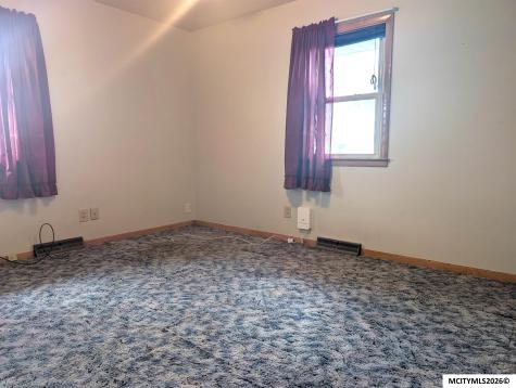 77 Mission Drive Mason City IA 50401