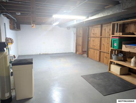 77 Mission Drive Mason City IA 50401