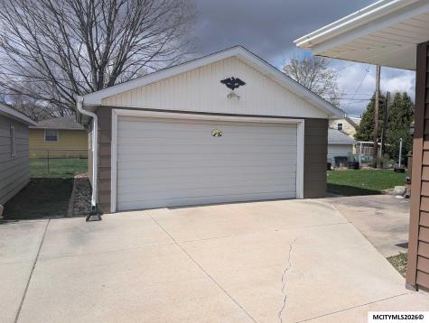 77 Mission Drive Mason City IA 50401