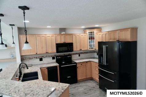 1611 Willow Place Clear Lake IA 50428