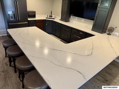 1611 Willow Place Clear Lake IA 50428