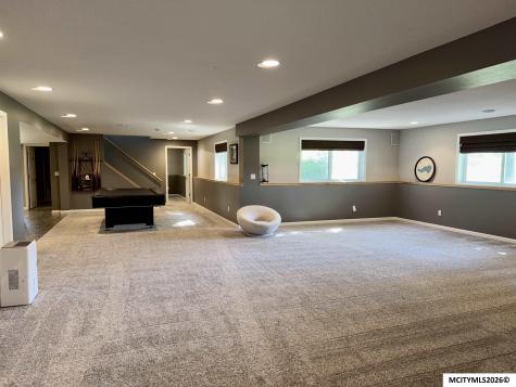 1611 Willow Place Clear Lake IA 50428