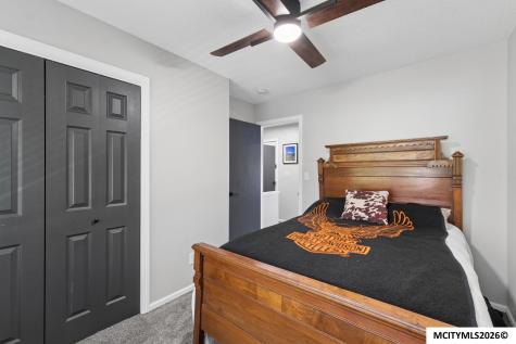 1403 Broad Street Plymouth IA 50464