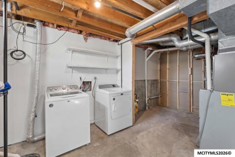 1403 Broad Street Plymouth IA 50464