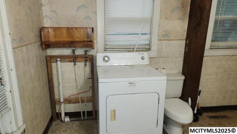 2000 2nd Avenue S Clear Lake IA 50428