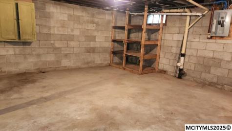 2000 2nd Avenue S Clear Lake IA 50428