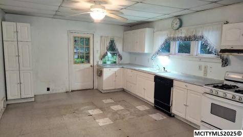 2000 2nd Avenue S Clear Lake IA 50428