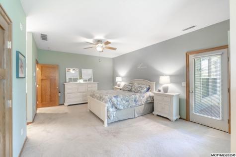 206 Brickyard Court Sheffield IA 50475