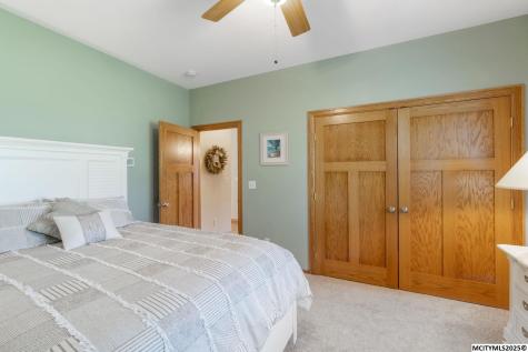 206 Brickyard Court Sheffield IA 50475