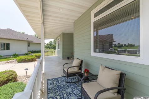 206 Brickyard Court Sheffield IA 50475