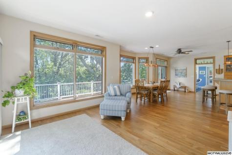 206 Brickyard Court Sheffield IA 50475