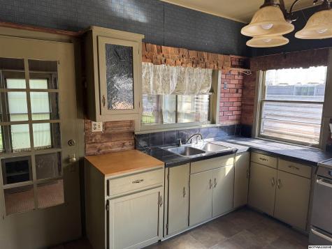 415 N Shore Drive Clear Lake IA 50428