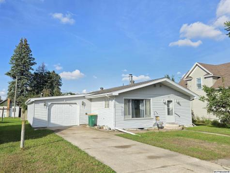 210 E Taft Street Manly IA 50456