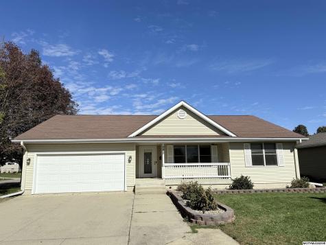 728 S Monroe Court Mason City IA 50401