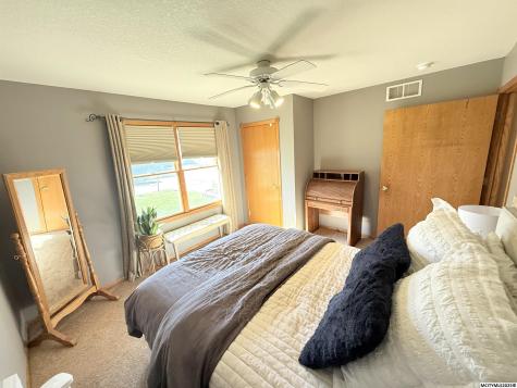 728 S Monroe Court Mason City IA 50401