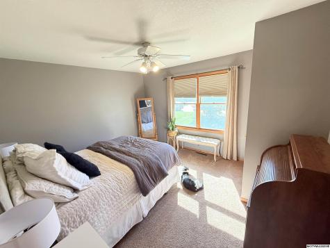 728 S Monroe Court Mason City IA 50401