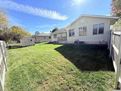 728 S Monroe Court Mason City IA 50401