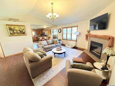 728 S Monroe Court Mason City IA 50401