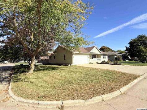 728 S Monroe Court Mason City IA 50401