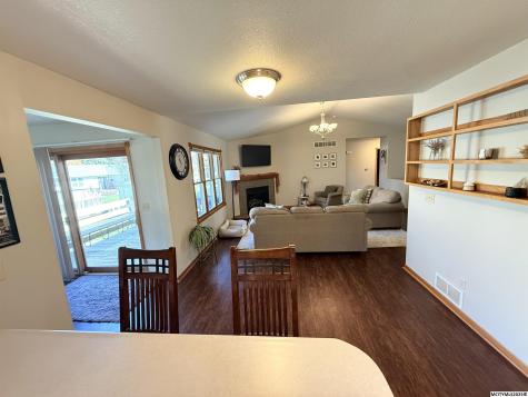 728 S Monroe Court Mason City IA 50401