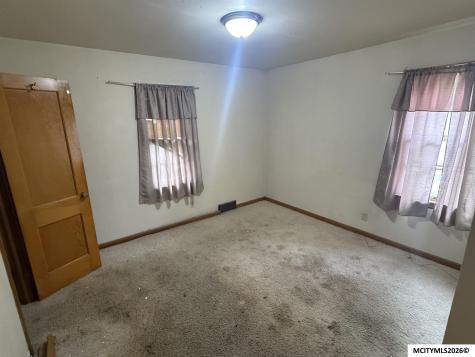 844 10th Street NE Mason City IA 50401