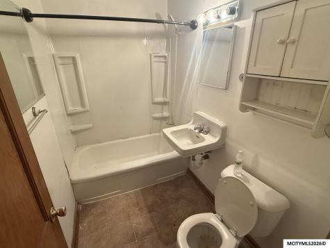 844 10th Street NE Mason City IA 50401