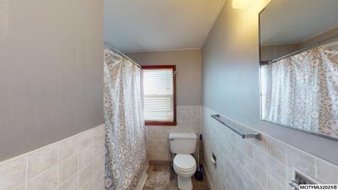 223 N 1st Greene IA 50636