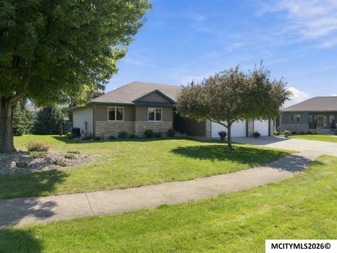 2923 Morning Star Court Mason City IA 50401
