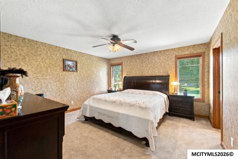 2923 Morning Star Court Mason City IA 50401