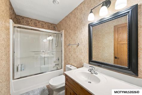2923 Morning Star Court Mason City IA 50401