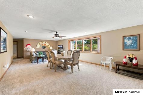 2923 Morning Star Court Mason City IA 50401