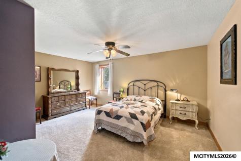 2923 Morning Star Court Mason City IA 50401