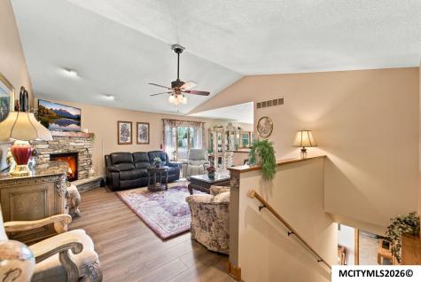 2923 Morning Star Court Mason City IA 50401