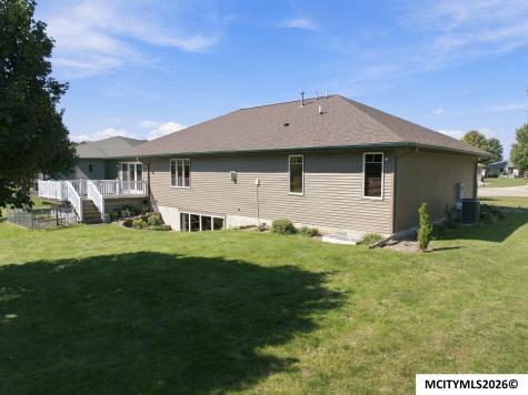 2923 Morning Star Court Mason City IA 50401