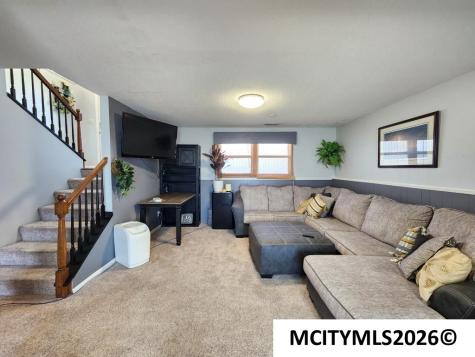 1026 N Polk Mason City IA 50401