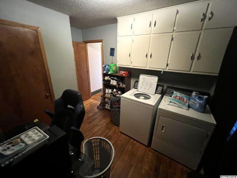 309 Danbury Drive Charles City IA 50616