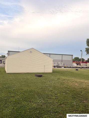 220 12th SE Mason City IA 50401