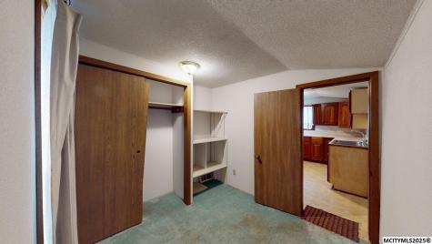 904 6th SW Mason City IA 50401